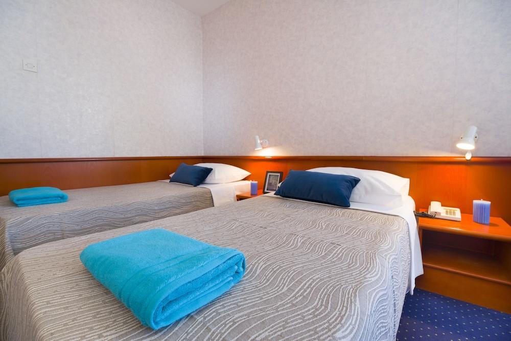Hotel Laguna Gradac  Bagian luar foto